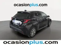 Usado Toyota Yaris Active 116 CV (85 kW) 2022 Negro Utilitario
