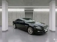 Usado Jaguar XJ Premium Luxury 300 CV (220 kW) 2016 Negro Berlina