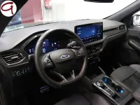 Usado Ford Kuga ST-Line X 243 CV (178 kW) 2024 Verde SUV