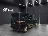 Usado VW Multivan 245 CV (180 kW) 2025 Negro Monovolumen