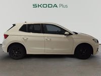 Usado Skoda Fabia Selection 115 CV (84 kW) 2025 Blanco Utilitario
