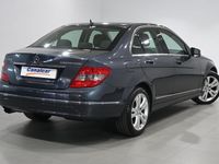 Usado Mercedes C180 Avantgarde 156 CV (114 kW) 2009 Gris Berlina