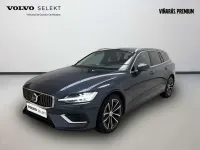 Usado Volvo V60 Core 349 CV (256 kW) 2025 Azul Familiar