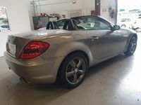 Usado Mercedes SLK280 231 CV (169 kW) 2007 Marrón Descapotable