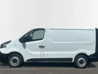 Usado Renault Trafic 120 CV (88 kW) 2021 Blanco Monovolumen