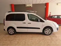 Usado Citroën Berlingo Feel 102 CV (75 kW) 2017 Blanco Monovolumen