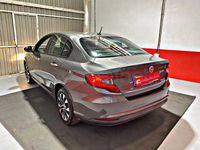 Usado Fiat Tipo Lounge 120 HP (88 kW) 2017 Cinzento Sedan