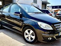 Usado Mercedes B180 109 CV (80 kW) 2009 Negro Monovolumen