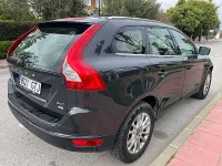 Usado Volvo XC60 Summum 175 CV (128 kW) 2010 Negro SUV