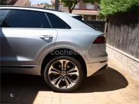 Usado Audi Q8 Sport 286 CV (210 kW) 2025 Gris / plata SUV