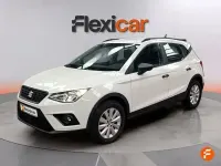 Usado Seat Arona Reference 95 CV (69 kW) 2018 Blanco SUV