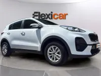 Usado Kia Sportage 132 CV (97 kW) 2019 Blanco SUV