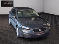 Usado Seat Leon Style 110 CV (80 kW) 2022 Gris / plata Familiar