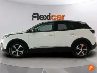 Usado Peugeot 3008 Allure 130 CV (95 kW) 2019 Blanco SUV
