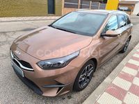 Usado Kia Ceed 120 CV (88 kW) 2022 Marrón Utilitario