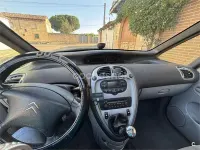 Usado Citroën Xsara Picasso 110 CV (80 kW) 2006 Gris / plata Monovolumen