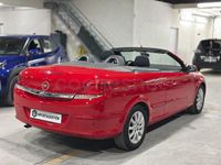 Usado Opel Astra Cabriolet Enjoy 115 CV (84 kW) 2008 Rojo Descapotable