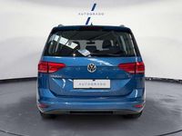 Usado VW Touran Business 116 CV (85 kW) 2017 Azul Monovolumen