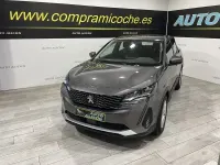 Usado Peugeot 3008 Active 130 CV (95 kW) 2021 Gris / plata SUV
