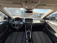 Usado VW T-Roc Advance 110 CV (80 kW) 2024 Negro SUV