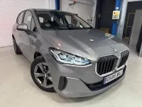 Usado BMW 218 Comfort Edition 150 CV (110 kW) 2023 Gris / plata Familiar
