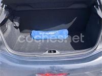 Usado Peugeot 208 Active 100 CV (73 kW) 2016 Gris / plata Utilitario