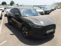 Usado Ford Mustang Mach-E 197 kW (269 CV) 2022 Negro SUV