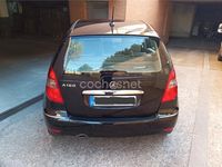 Usado Mercedes A160 Exclusive 95 CV (69 kW) 2011 Negro Monovolumen