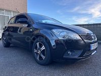 Usado Kia ProCeed 90 CV (66 kW) 2011 Negro Utilitario