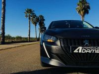 Usado Peugeot 208 Allure 102 CV (75 kW) 2023 Gris Utilitario