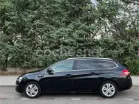 Usado Peugeot 308 SW Style 130 CV (95 kW) 2016 Negro Familiar
