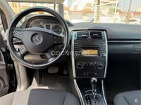 Usado Mercedes B180 109 CV (80 kW) 2009 Negro Monovolumen