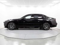 Käytetty BMW 740 299 HP (219 kW) 2023 Musta Sedan