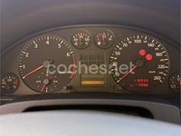 Usado Audi A6 150 CV (110 kW) 1998 Gris / plata Berlina