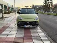 Usado Opel Adam Rocks S 150 CV (110 kW) 2016 Amarillo Utilitario