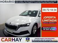 Usado Skoda Octavia 110 CV (80 kW) 2021 Blanco Familiar