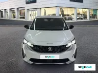 Usado Peugeot 3008 Active 130 CV (95 kW) 2022 Blanco SUV