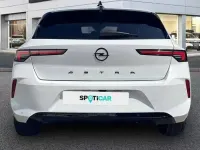 Usado Opel Astra 131 CV (96 kW) 2023 Blanco Berlina