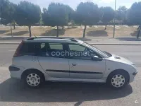 Usado Peugeot 206 90 CV (66 kW) 2004 Gris / plata Familiar