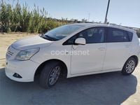 Usado Toyota Verso Active 126 CV (92 kW) 2012 Blanco Monovolumen