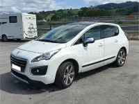 Usado Peugeot 3008 Allure 163 CV (119 kW) 2014 Blanco Familiar