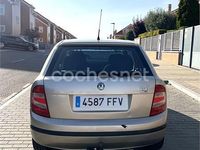 Usado Skoda Fabia Comfort 75 CV (55 kW) 2006 Beige Berlina