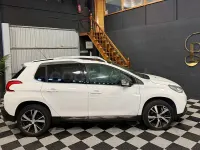 Usado Peugeot 2008 Allure 115 CV (84 kW) 2013 Blanco SUV