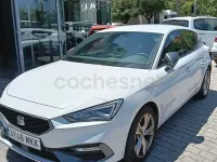 Usado Seat Leon FR 130 CV (95 kW) 2023 Blanco Berlina