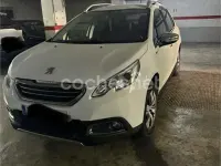Usado Peugeot 2008 Style 100 CV (73 kW) 2015 Blanco SUV