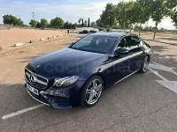 Usado Mercedes E220 194 CV (142 kW) 2017 Azul Berlina