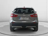Usado Nissan Qashqai Acenta 160 CV (117 kW) 2019 Gris / plata SUV