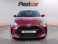 Usado Toyota Yaris Hybrid Active 116 CV (85 kW) 2023 Rojo Berlina