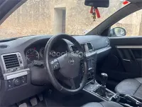 Usado Opel Vectra Cosmo 120 CV (88 kW) 2008 Gris / plata Berlina