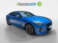 Usado Kia Stinger GT-Line 200 CV (147 kW) 2018 Azul Utilitario